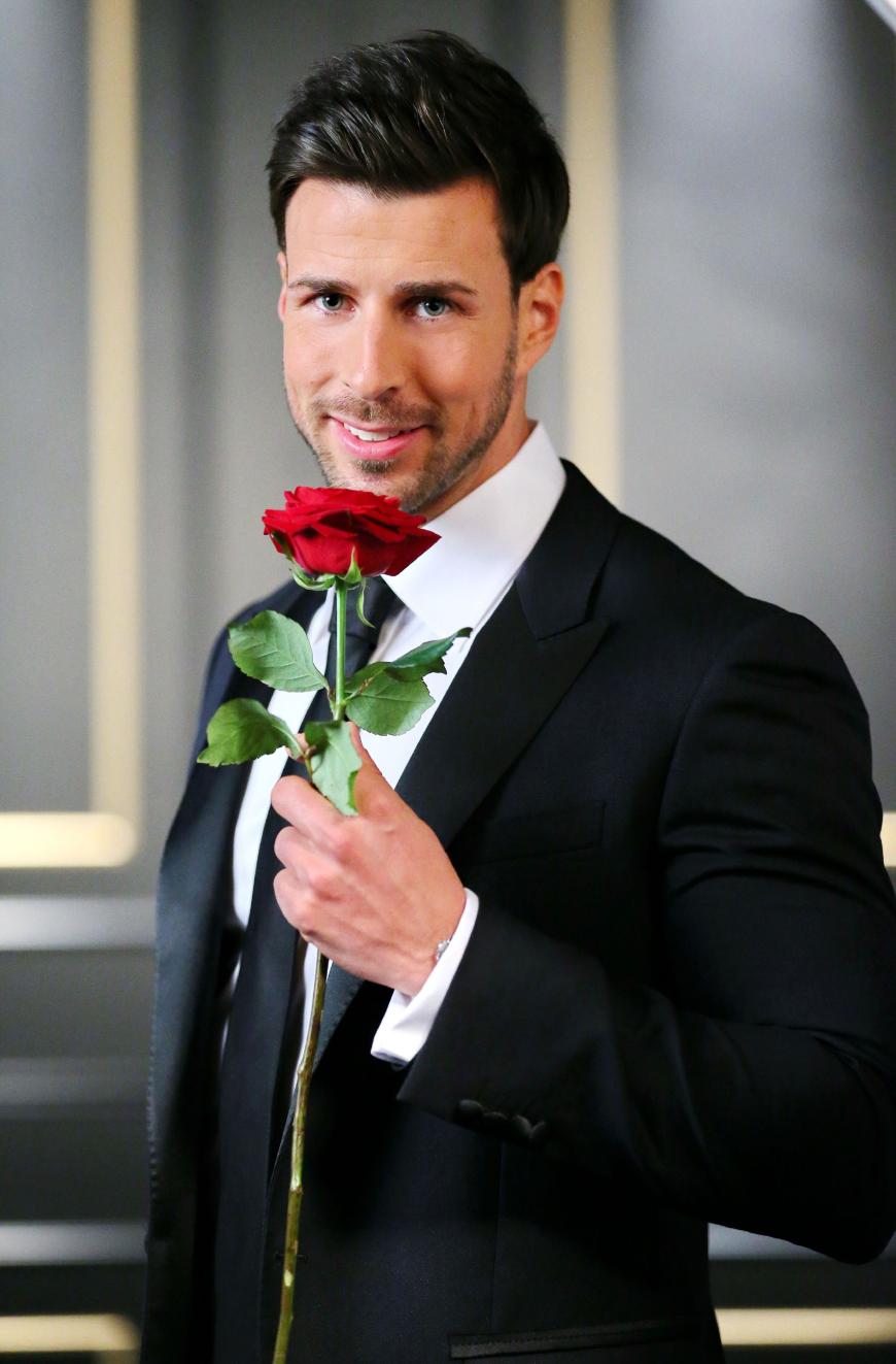 Bachelor Leonard schickte in der aktuellen Folge drei Mädels nach Hause - eine ging freiwillig.