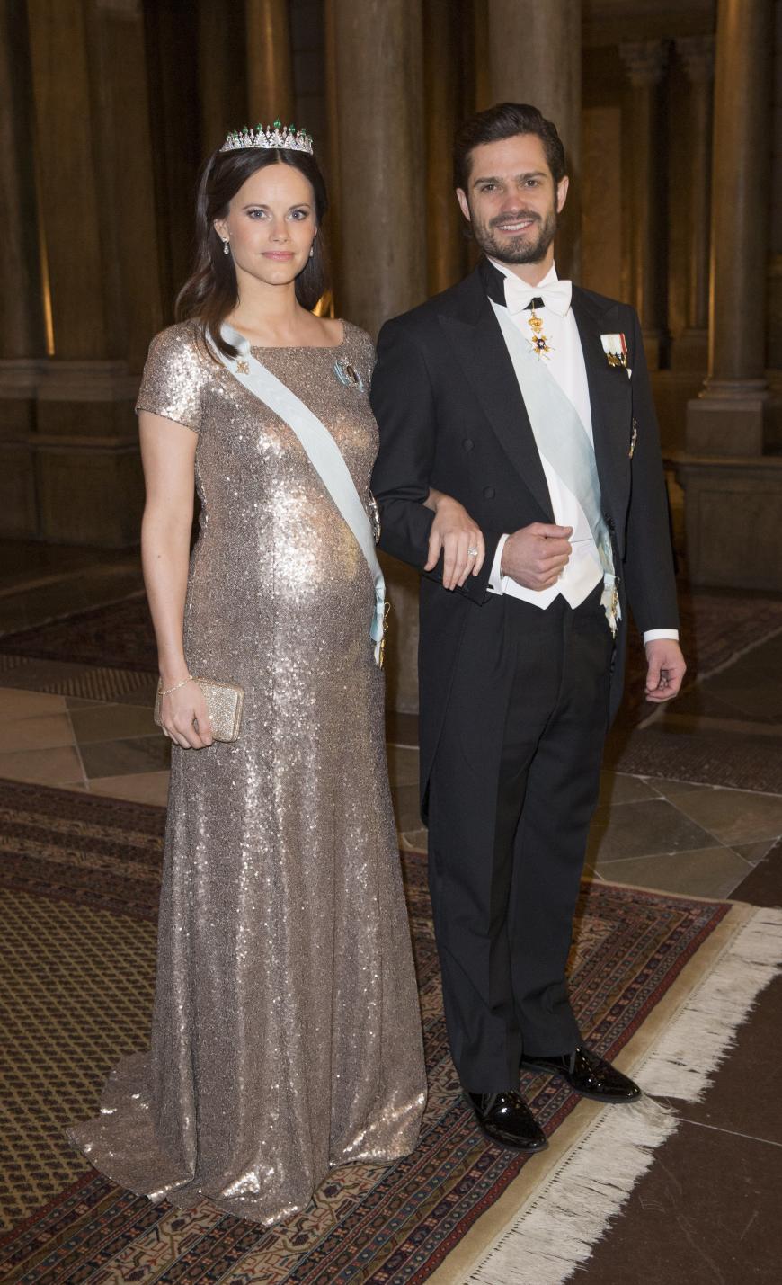 Anfang April sollen Prinzessin Sofia und Prinz Carl Philip von Schweden zum ersten Mal Eltern werden.