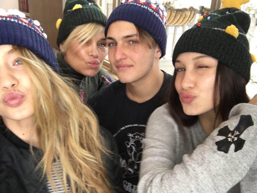 Bilderbuchfamilie: Gigi, Anwar und Bella Hadid mit Mama Yolanda Foster.