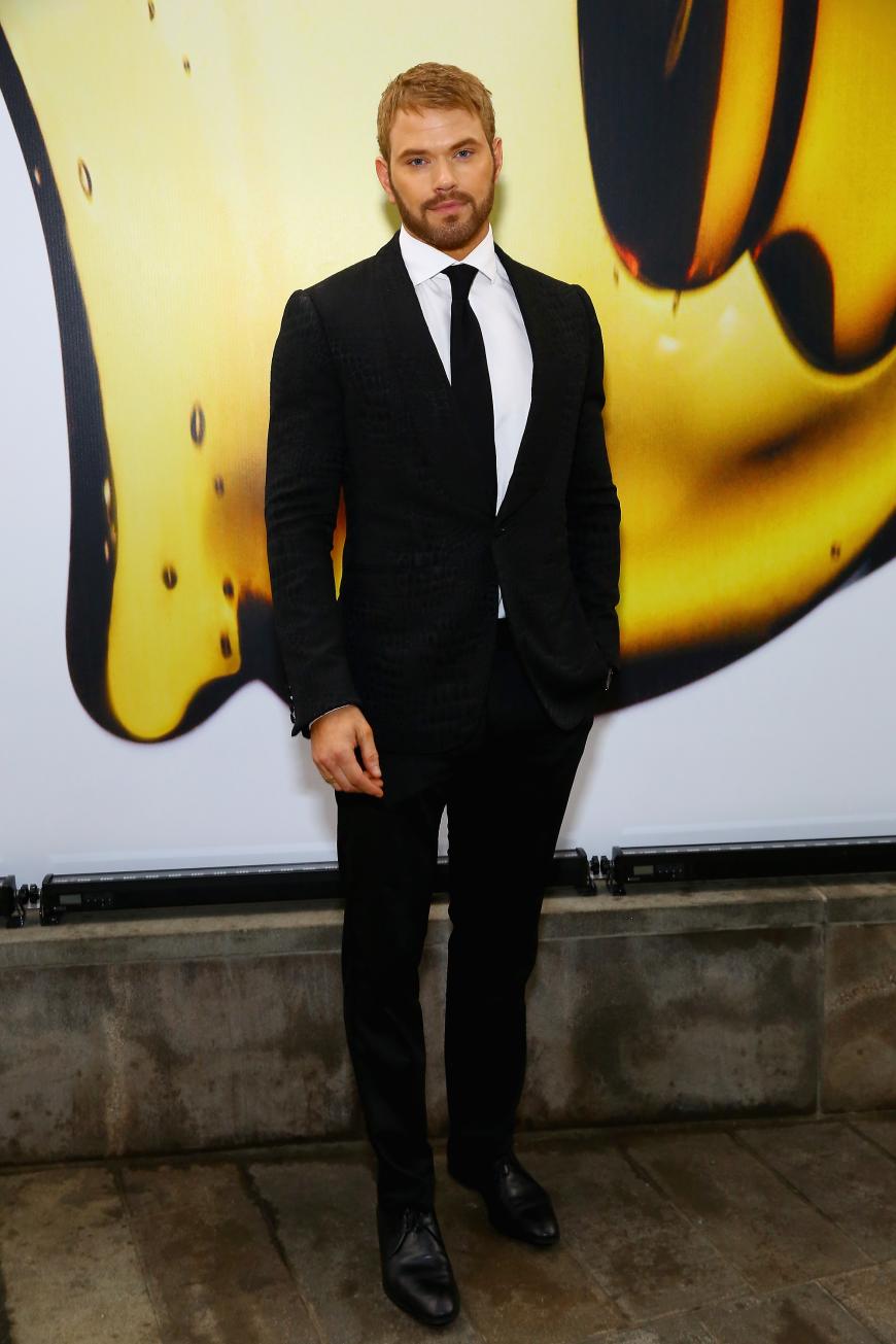 Kellan Lutz denkt nicht, dass er zur Hochzeit von Robert und FKA eingeladen wird.