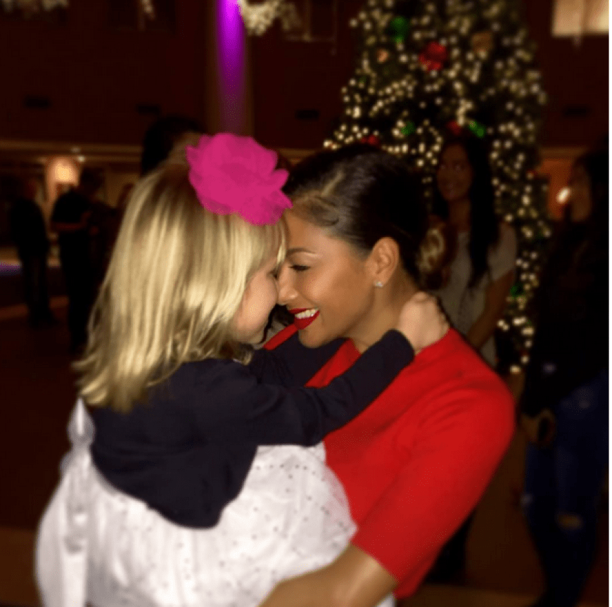 Family Love! - Sängerin Nicole Scherzinger mit ihrer süßen Nichte.