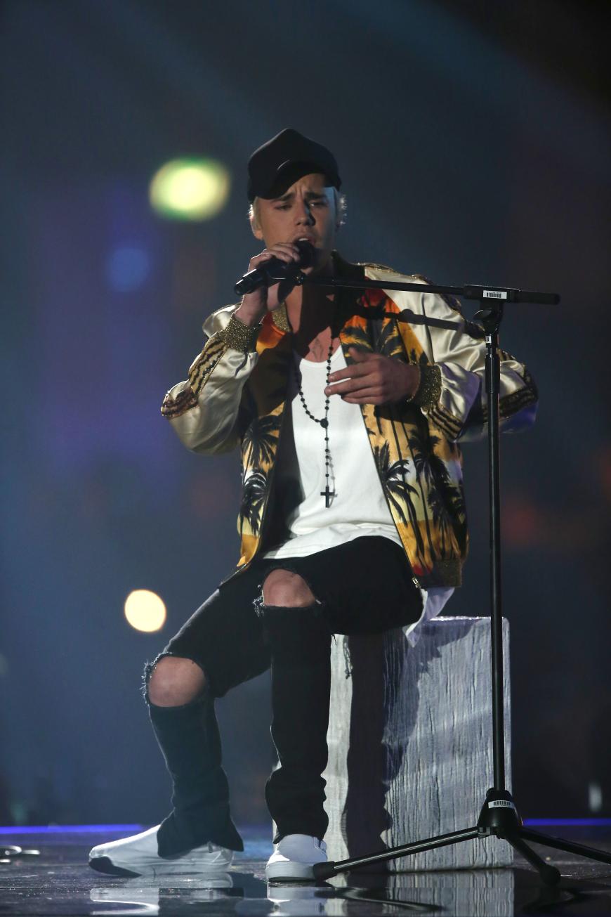 Justin Bieber lieferte bei den Brit Awards nicht komplett einwandfrei ab ...