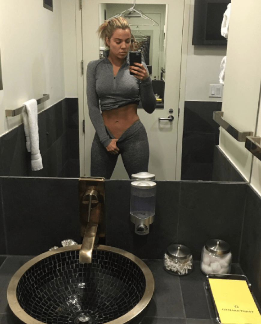 Weil sie bei diesem Fitness-Selfie mit Photoshop schummelte, erntete sie böse Kommentare.