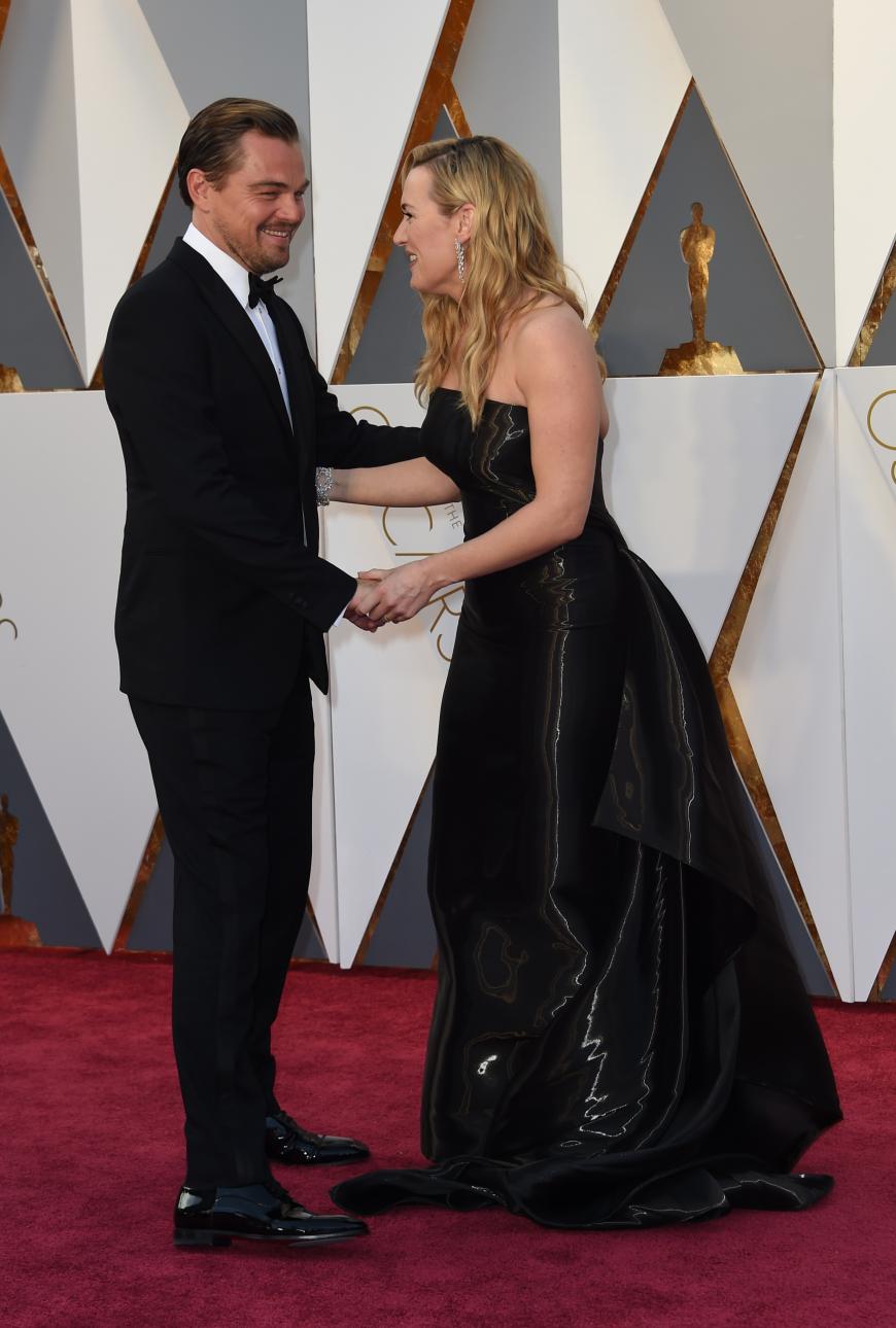 Leonardo DiCaprio und Kate Winslet auf dem Red Carpet der Oscars 2016.