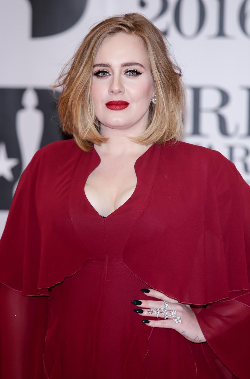 Adele überraschte einen schwer kranken Fan.