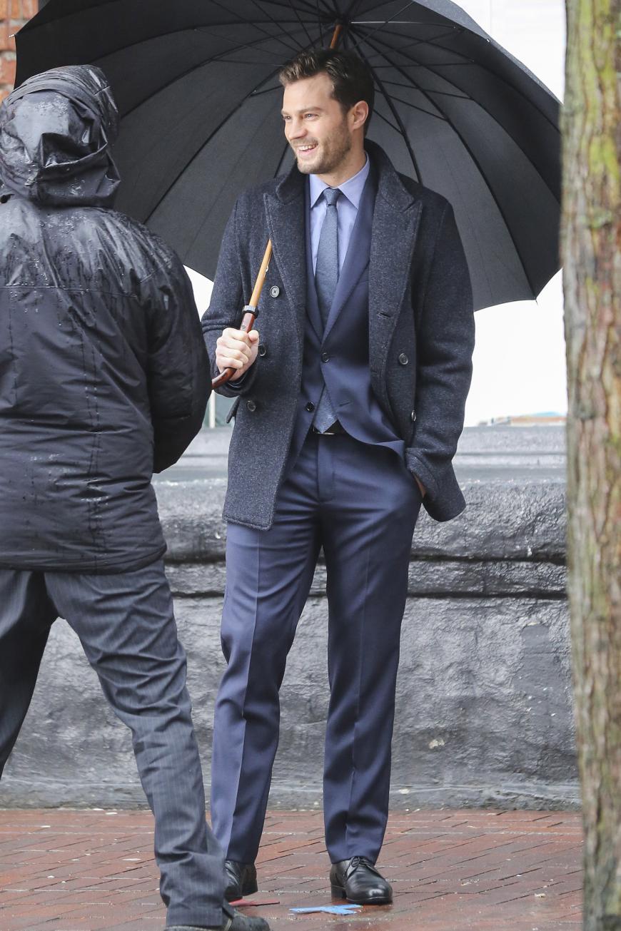 Jamie Dornan ist bestens gelaunt an seinem ersten Drehtag von