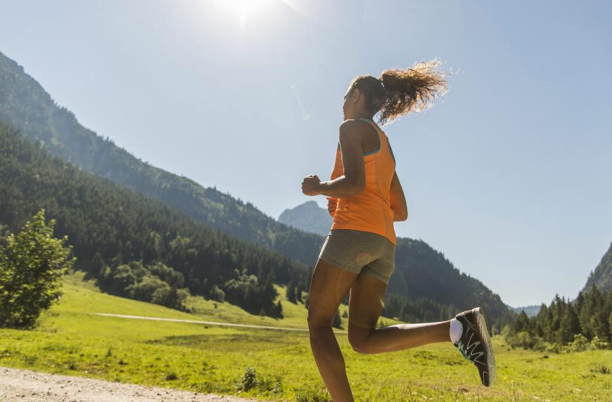 Sport kann Besenreisern vorbeugen