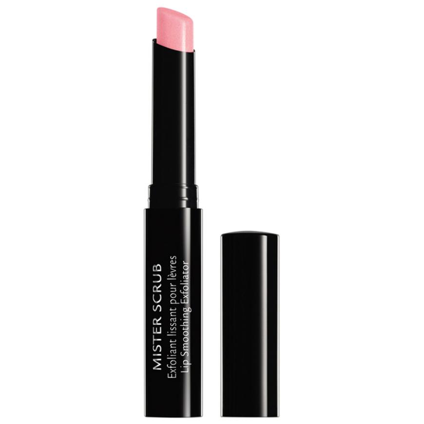 Tipp: Gute Vorarbeit Damit die Farbe ausdrucksstark ist und lange hält, bekommen die Lippen vorher ein wohliges Peeling. So werden überschüssige Hautschüppchen entfernt. „Lippen- Make-up Mister Scrub“-Peeling von Givenchy, ca. 30 Euro