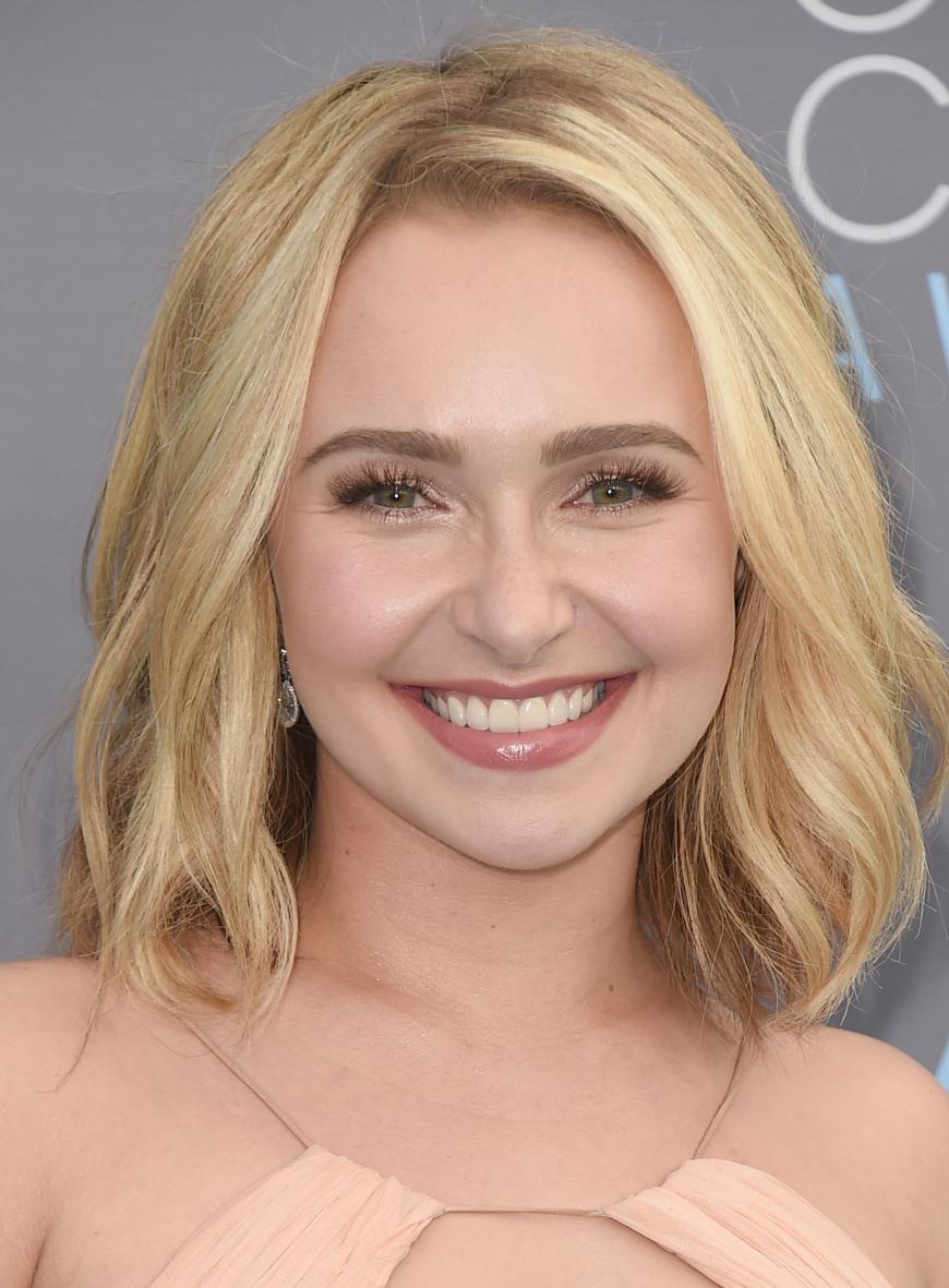 Hayden Panettiere spricht in der Öffentlichkeit über ihre postnatale Depression.