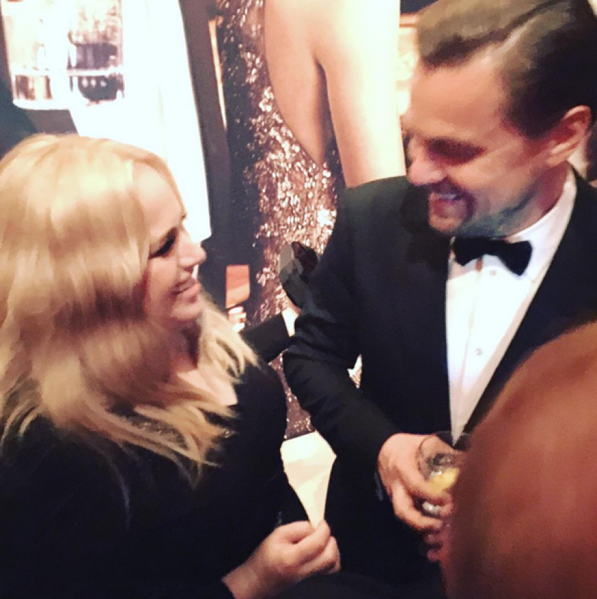 Fangirl-Moment! - Rebel Wilson ist hin und weg von Leonardo DiCaprio.