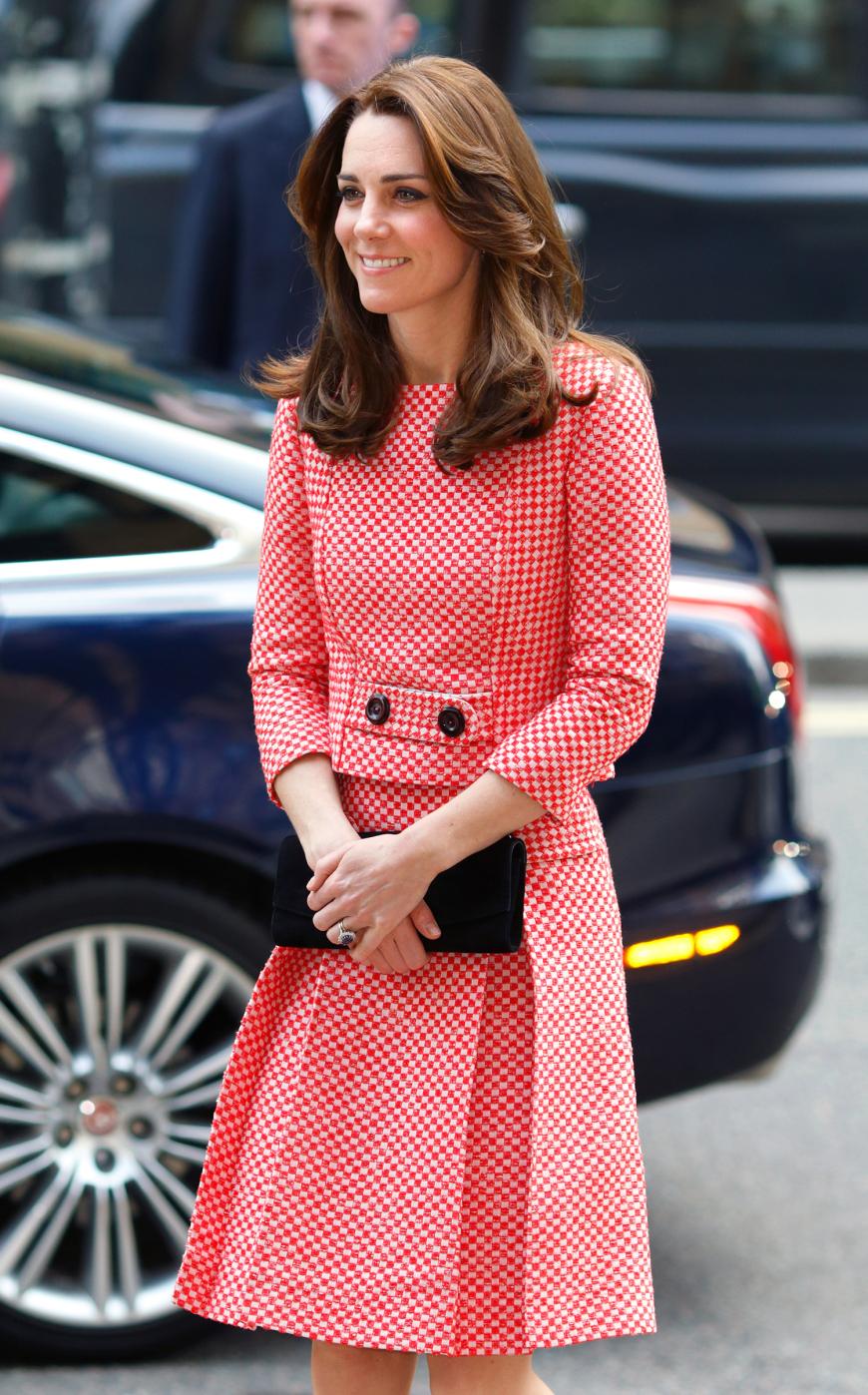 Kate Middleton schwört gegen Fältchen auf Bio-Kosmetik. Ihr Beauty Secret ist Biotulin.