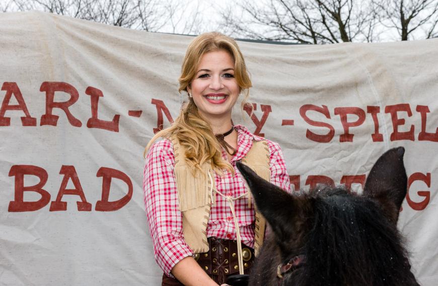 Im Gespräch mit der OK! sprach Susan Sideropoulos über ihren neuen Job bei den Karl-May-Festspielen.