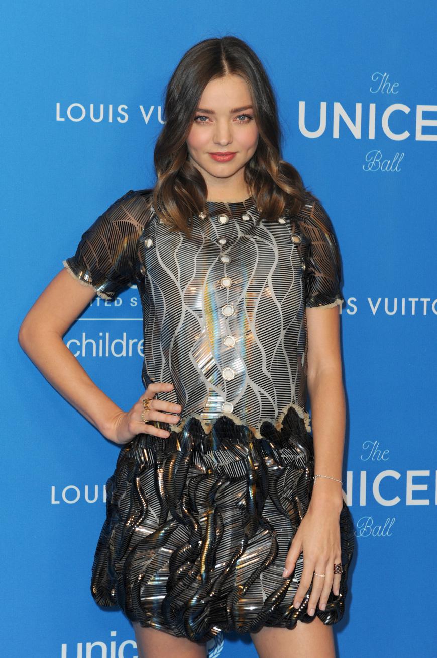 Vorher: Model Miranda Kerr mit dem Clavi Cut