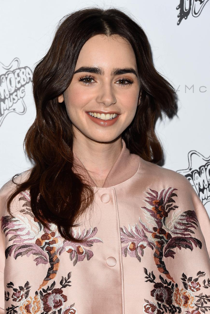 Vorher hatte Lily noch lange elegante Wellen.