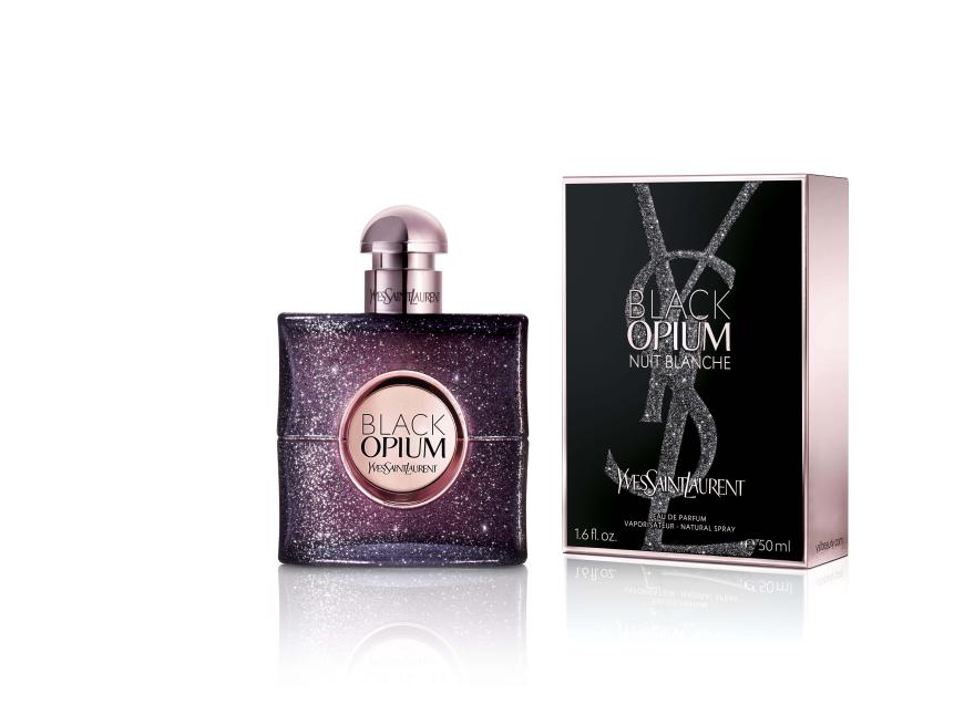 Außergewöhnlich für den Skorpion: „Black Opium Nuit Blanche“ von YSL, duftet nach Reisdampf, Kaffee und Bourbon-Pfeffer, 30 ml, EdP, ca. 60 Euro