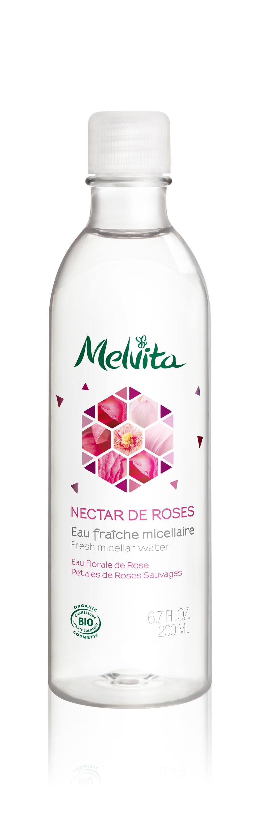 OK!-Liebling mit biologischen Inhaltsstoffen für trockene Haut: Rosenblütenwasser für sofortige Feuchtigkeit: „Mizellar Reinigungswasser Rose“ von Melvita, ca. 18 Euro
