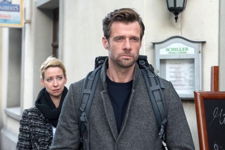 Benjamin Kiss alias "Henning Fink" verlässt die beliebte Serie "Unter uns". Hier zusammen mit Isabell Hertel ("Ute").