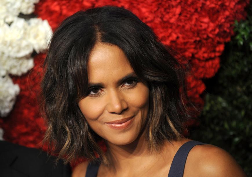 Halle Berry ist jetzt bei Instagram.