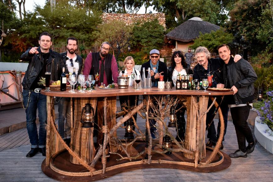 Sascha Vollmer und Alec Völkel von The BossHoss, Samy Deluxe, Annett Louisan, Xavier Naidoo, Nena, Wolfgang Niedecken und Seven (v.l.)