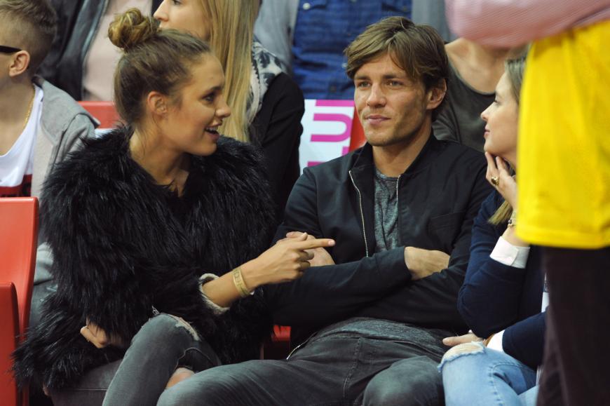 Im Februar zeigten sich Alena Gerber und ihr neuer Freund, Fußballer Clemens Fritz, zum ersten Mal gemeinsam in der Öffentlichkeit.