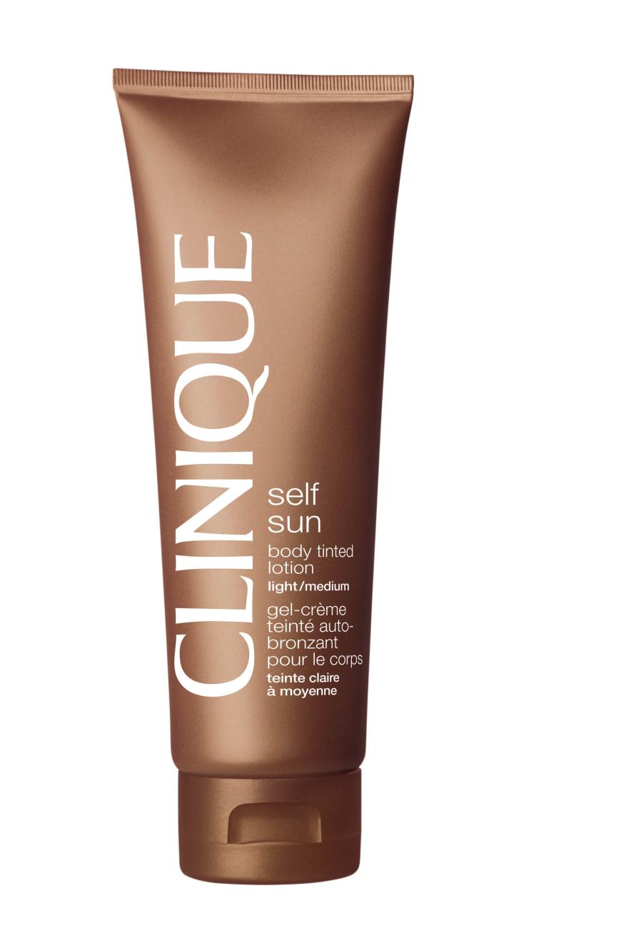 Normale bis ölige Haut: „Self Sun Body Tinted Lotion“ von Clinique, ca. 26 Euro