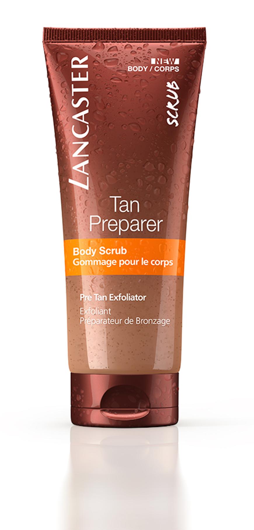 Entfernt tote Hautzellen: „Tan Preparer Body Scrub“-Peeling von Lancaster, ca. 23 Euro