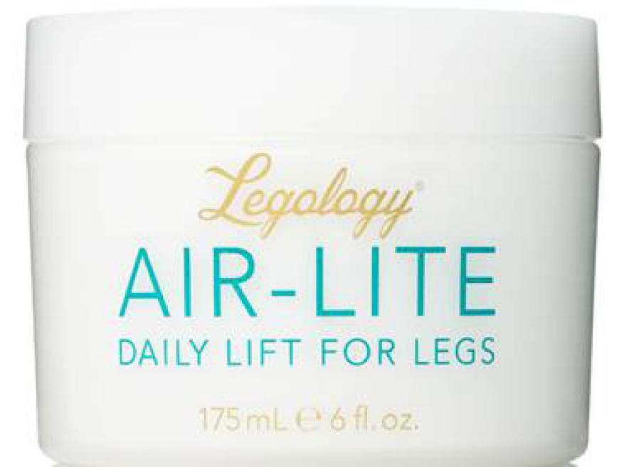 „Air-Lite Daily Lift For Legs“ von Legology, entwässert und lindert Schwellungen, ca. 78 Euro, net-a-porter.com
