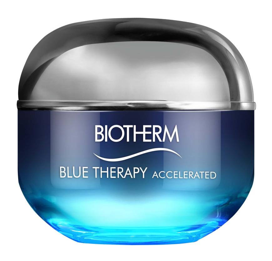„Blue Therapy Accelerated Cream“ von Biotherm, unterstützt den Zellstoffwechsel und mildert Fältchen und Pigmentflecken, ca. 66 Euro