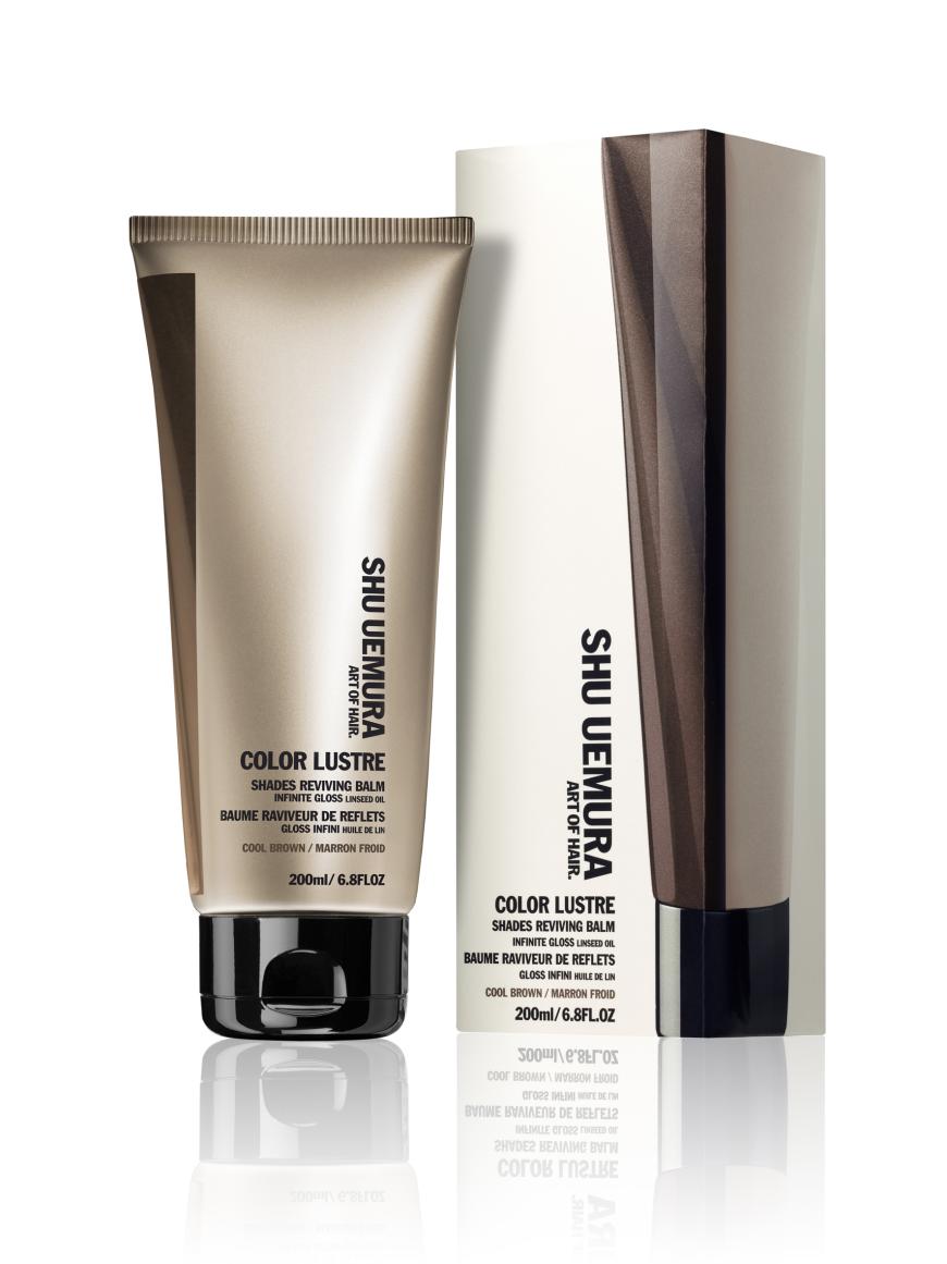 Farbspülung intensiviert die Nuance: „Color Lustre“ von Shu Uemura, ca. 44 Euro, beim Friseur
