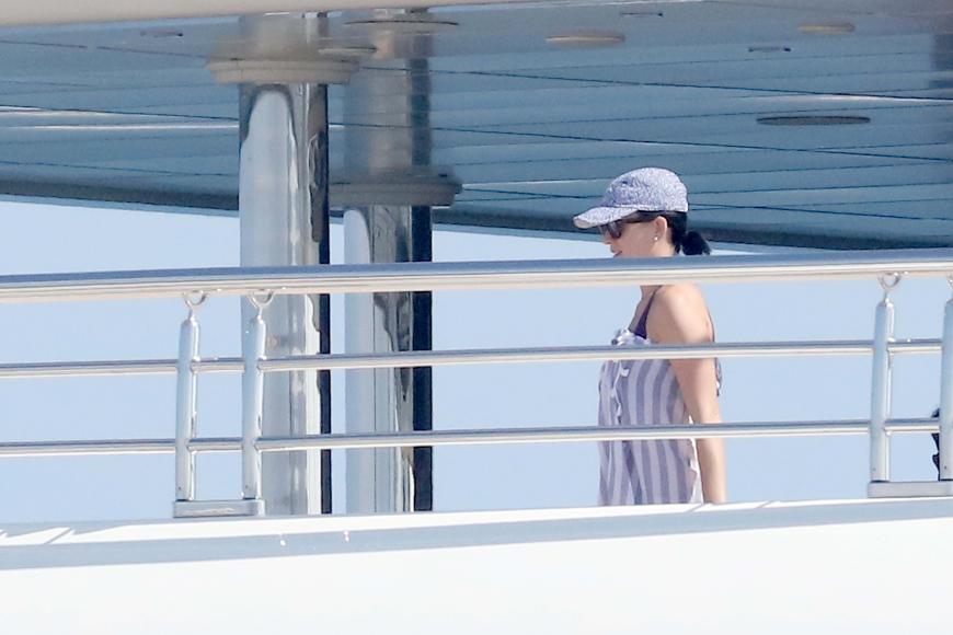 Katy Perry wirkt am Montag, 16. Mai, gelöst und entspannt.