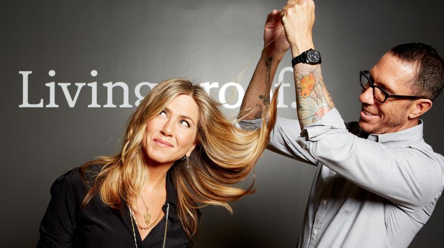 Jennifer Aniston lässt sich nicht nur seit Jahren von Chris McMillan stylen, sie ist mittlerweile auch eine gute Freundin.