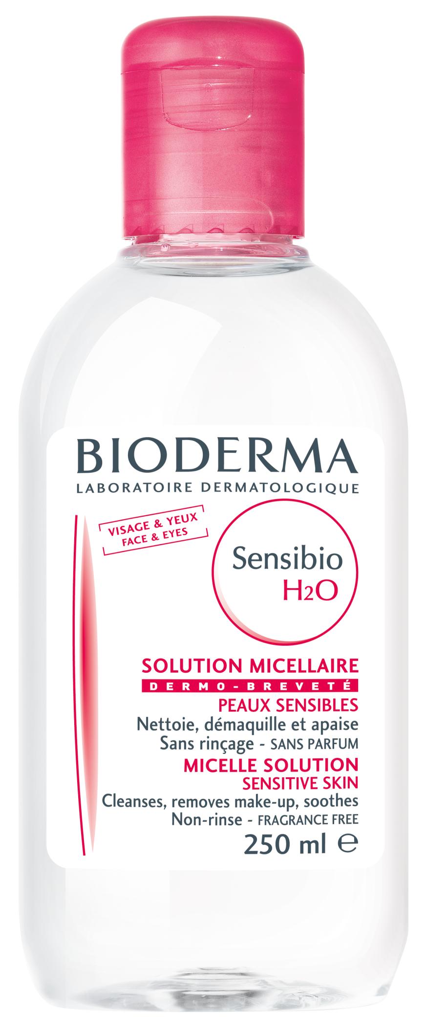 Entfernt Talg, Schmutz, Make-up und Kalkablagerungen: „Sensibio H2O“ -Mizellenwasser von Bioderma, ca. 20 Euro, in Apotheken