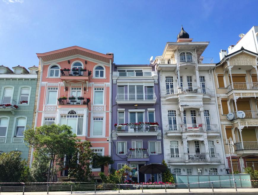 Das Viertel Arnavutköy Sahili ist berühmt für seine wunderschöne Architektur!