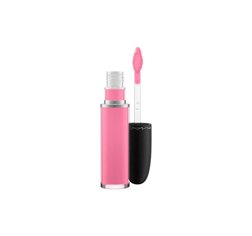 Extrazart: „Retro Matte Liquid Lipcolour“ von Mac, in „Devine-Devine“, ca. 25 Euro