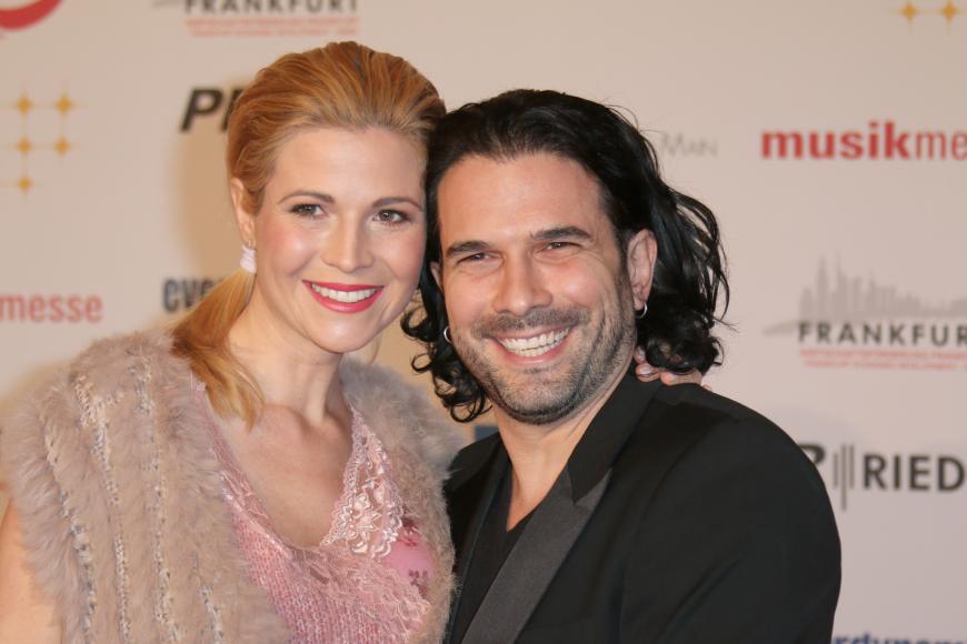 Zuvor war Marc mit Playmate Myriel Brechtel zusammen, mit der er einen Sohn hat.