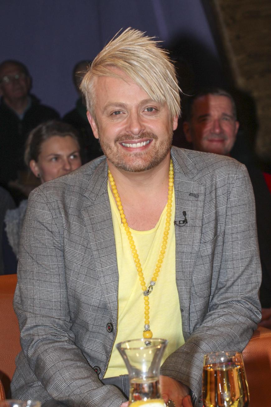 Ross Anthony ist auch nach 10 Jahren noch schwer verliebt in seinen Mann Paul Reeves.