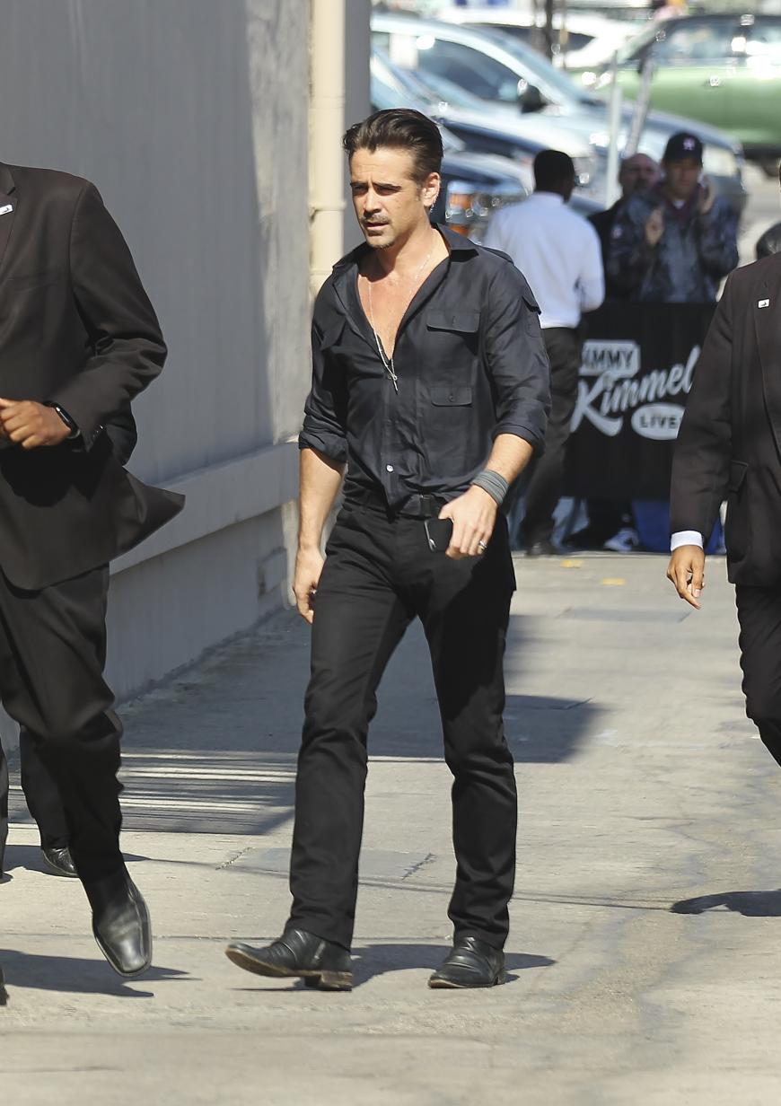 Lange nicht gesehen! Schauspieler Colin Farrell stattet Talkmaster Jimmy Kimmel in Hollywood einen Besuch ab.