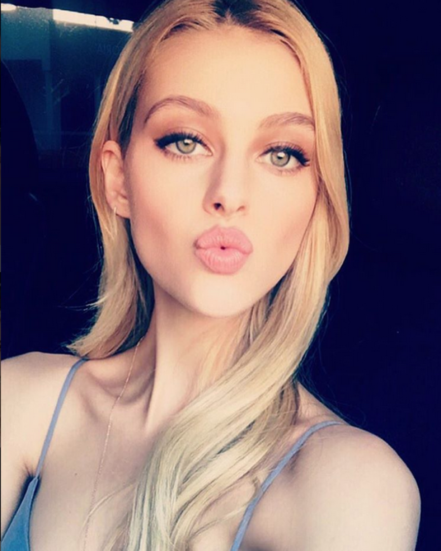 Schauspielerin Nicola Peltz hatte ein Date mit dem Sänger in Beverly Hills.