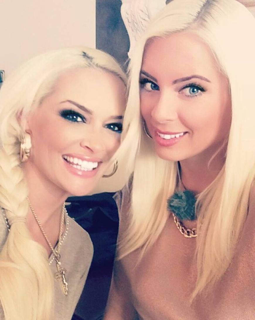 Daniela Katzenberger verteidigt ihre Schwester Jenny Frankhauser (rechts).