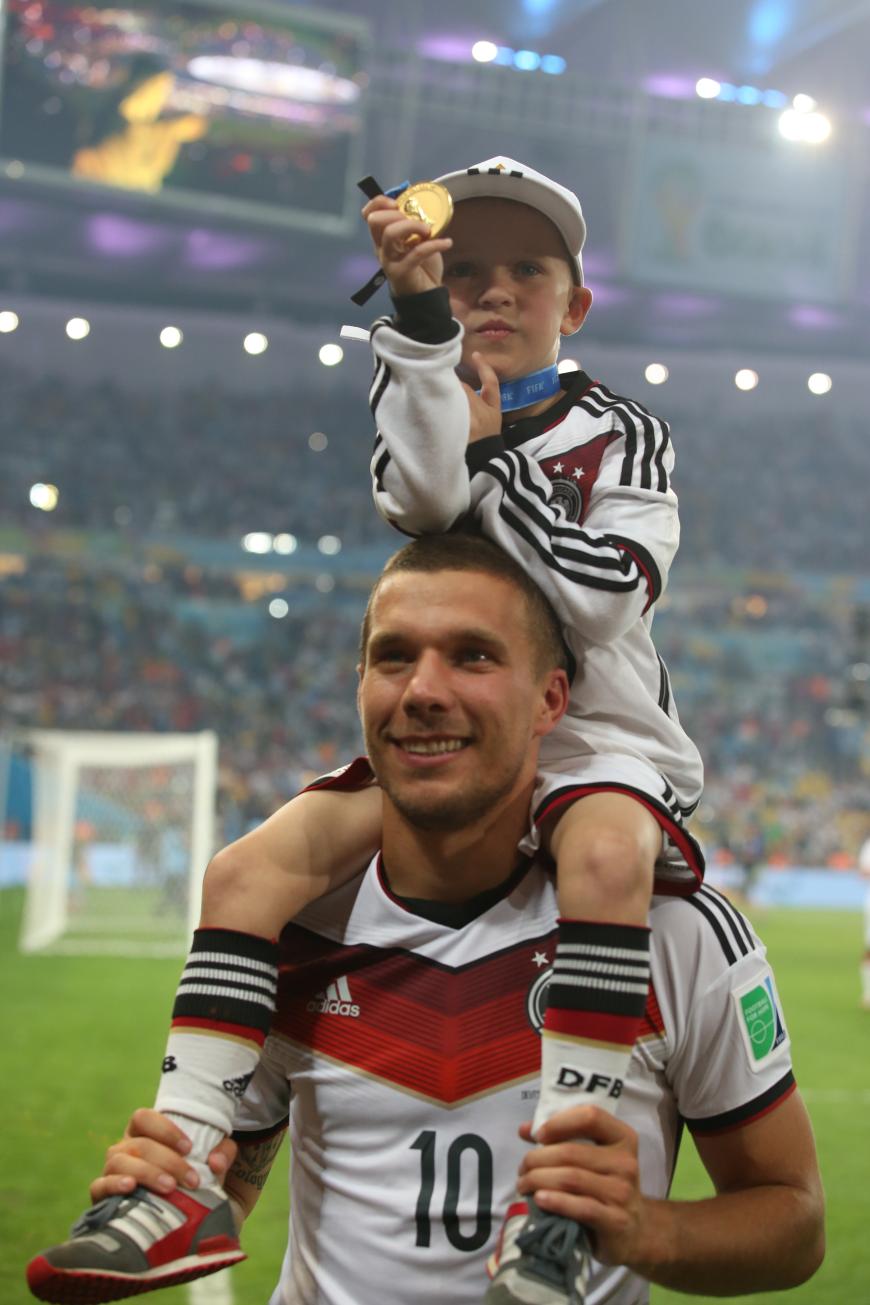 Der EM-Kicker ist bereits Vater des achtjährigen Louis.