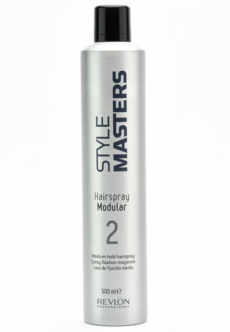 FÜR HALT „Style Masters“-Haarspray von Revlon, ca. 12 Euro, beim Friseur