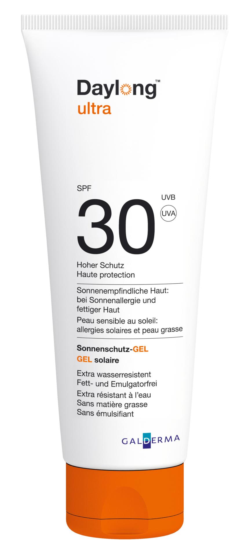 MIT ALOE VERA „Ultra Sonneschutz-Gel SPF 30“ von Daylong, ca. 30 Euro