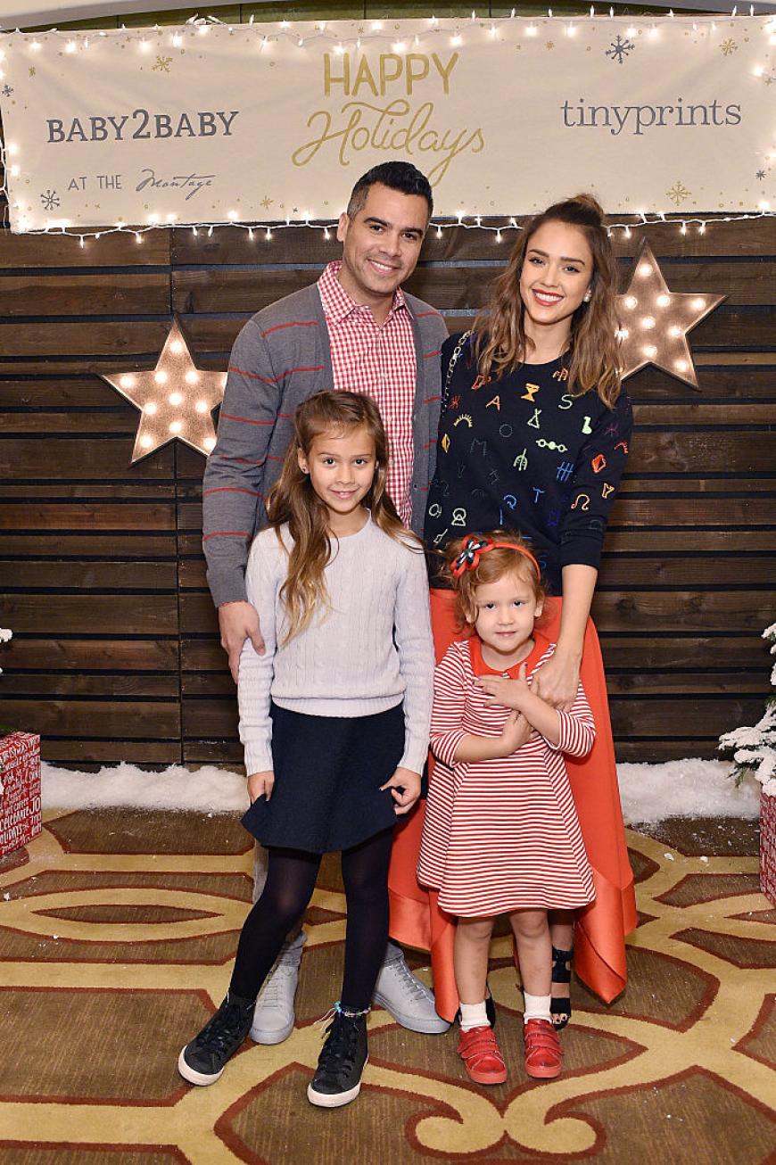 HAPPY FAMILY Mit Ehemann Cash Warren, 37, hat der Star zwei Töchter: Honor, 7, und Haven, 4