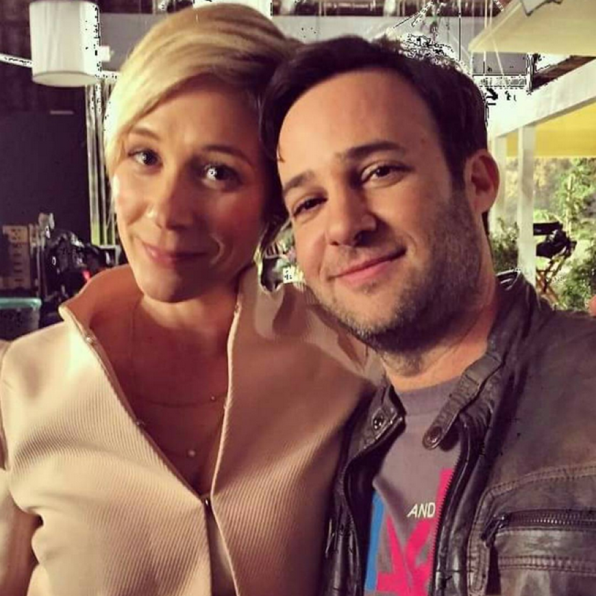 Liza Weil (Paris) und Danny Strong (Doyle)