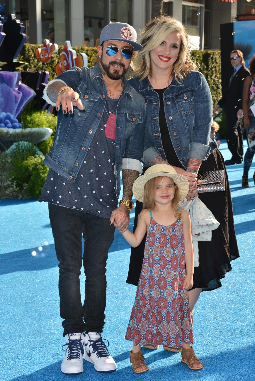 Auch Backstreet Boy A.J. McLean brachte seine Familie zur Premiere mit.