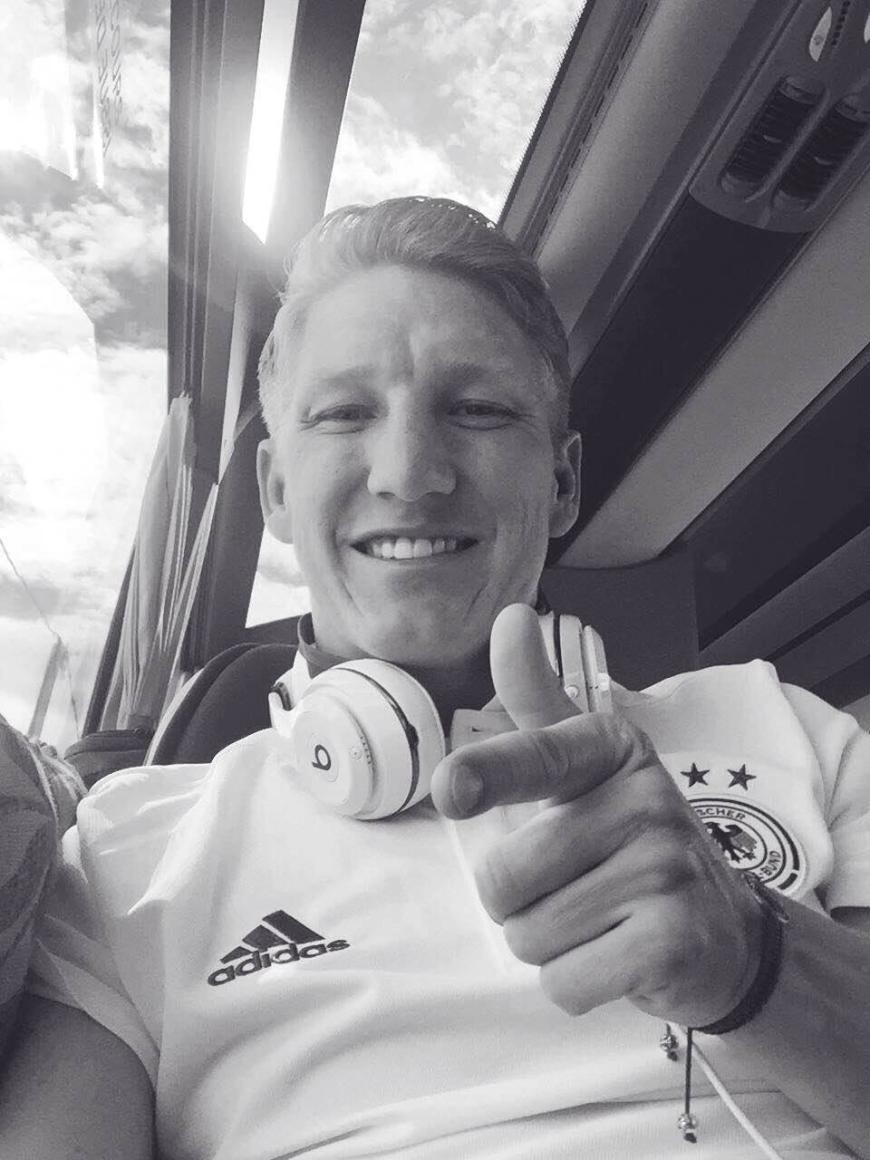 Matchday! Bastian Schweinsteiger auf Facebook: