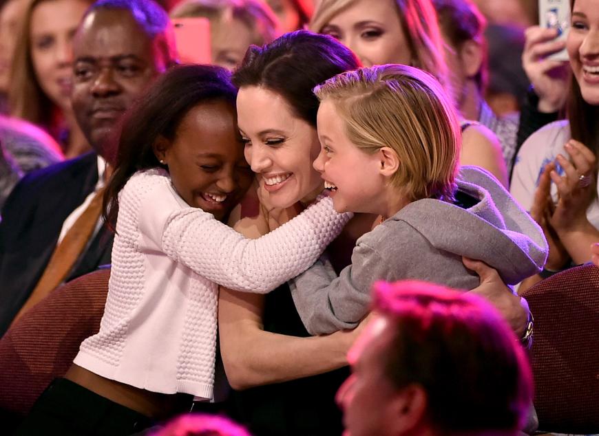 Angelina Jolies Kinder sind so oft es geht dabei.
