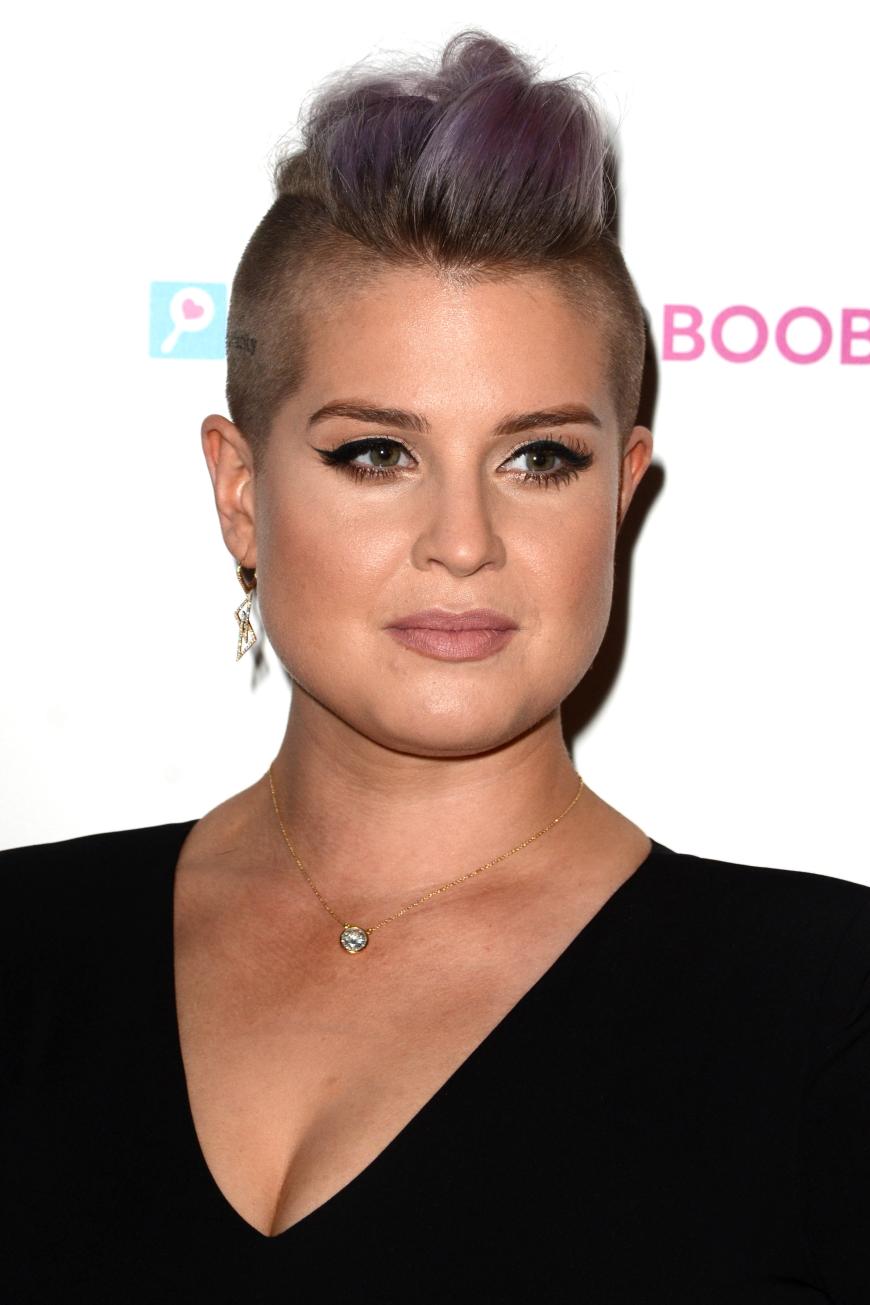 Jetzt äußert sich Kelly Osbourne zum Beziehungsstatus ihrer Eltern!