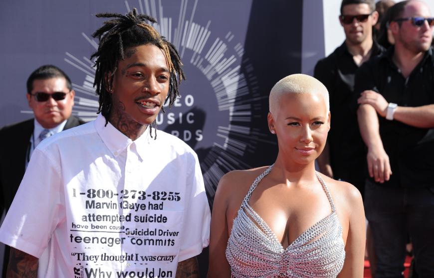 Die Ex-Stripperin bittet den Rapper, von dem sie sich bereits 2014 trennte, öffentlich um sein Sperma.