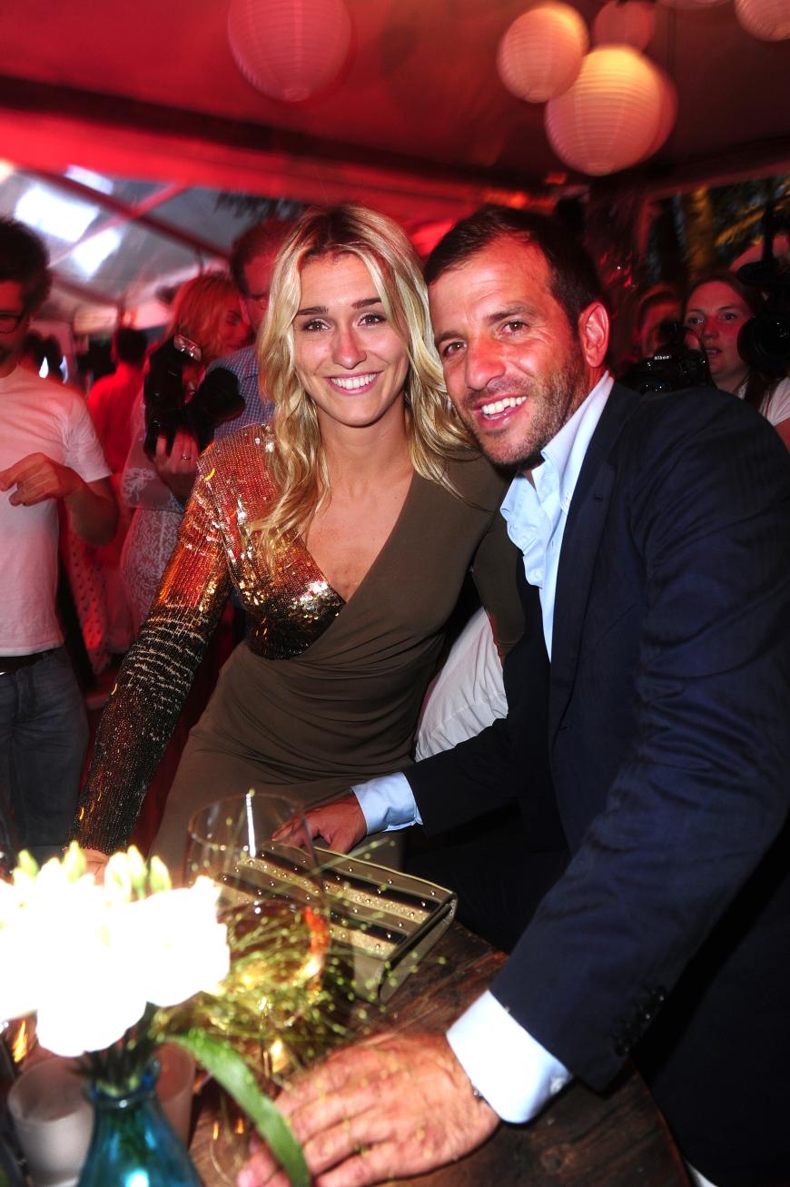 Endlich ist Rafael van der Vaart wieder glücklich.